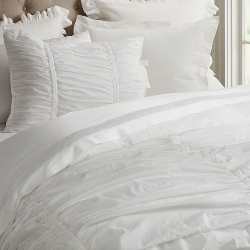 Pottery Barn Hadley Ruched Cream Duvet Cover